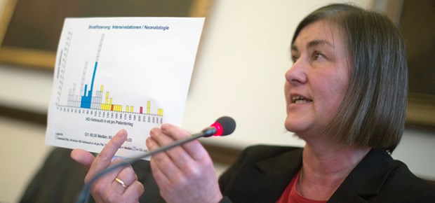 Hat die Charité Fehler gemacht? Charité-Chef-Hygienikerin Petra Gastmeier: Erste positive Proben am 8. August.