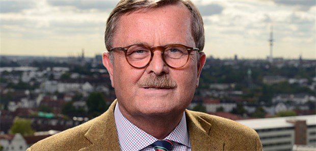 Kammer-Wahlkampf total Chef in Doppelfunktion - bei der BÄK und der Ärztekammer Hamburg: Professor Frank Ulrich Montgomery.