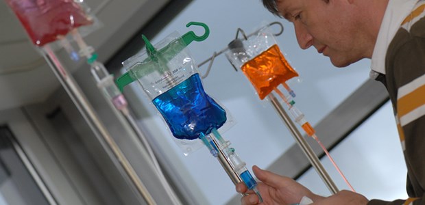 Heftiger Streit um ambulante Chemotherapie Chemotherapie: In Niedersachsen sorgt sich derzeit für Zündstoff.