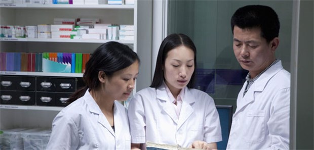 Chinas Krankenhäuser verlieren Einnahmequelle China stellt sich im Gesundheitssektor für die Zukunft auf.