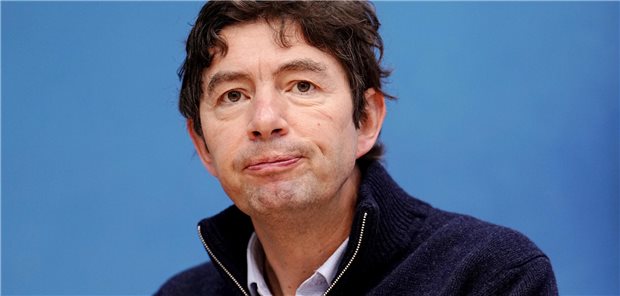 Christian Drosten, Direktor des Instituts für Virologie an der Charité Berlin, sieht aktuell nicht mehr, dass vom Corona-Virus eine große Gefahr ausgeht. (Archivbild)