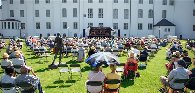 Ethikratsvorsitzende: 3G-Modell aus ethischer Sicht besser Christian Kuhnt, Intendant des Schleswig-Holstein Musik Festivals (im Bild das Festival während der Pandemie im August 2020), würde sich auch für Schleswig-Holstein die 2G-Regel wünschen.