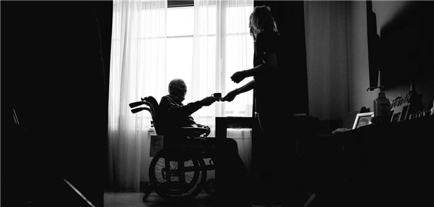 Pflegechef Meurer: Corona-Teil-Impfpflicht Relikt aus anderer Zeit Corona-Hygiene- und Schutzkonzepte in Heimen gelten weiter – Anbieter fordern allerdings ein Aus der Teil-Impfpflicht in den Einrichtungen.