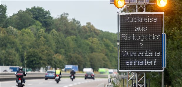 Keine Verlängerung für Corona-Teststationen an Autobahnen Corona-Warnung ja, aber keine Teststationen mehr an Bayerns Autobahnen.