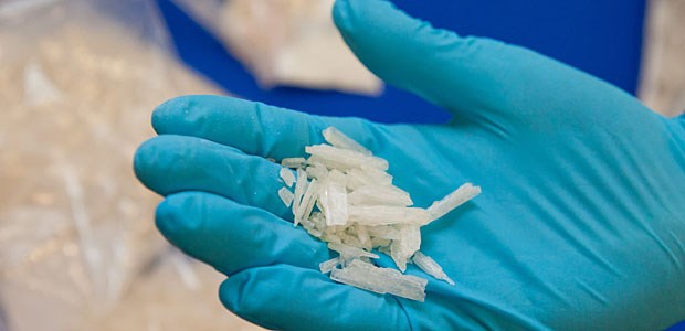 Auf der Überholspur in den Abgrund Crystal: Gefährliche Kristalle.