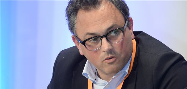 DIVI-Präsident Christian Karagiannidis mahnt beim GdW eine verbesserte Zuordnung von Patienten in die jeweils passende Klinik an.