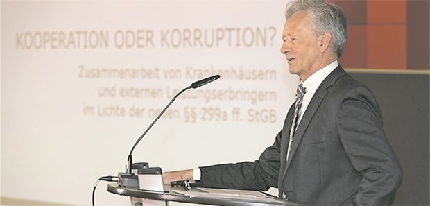 DKG-Geschäftsführer Georg Baum bei einer Tagung zum Korruptionsstrafrecht im Gesundheitswesen Ende April 2017 in Berlin.