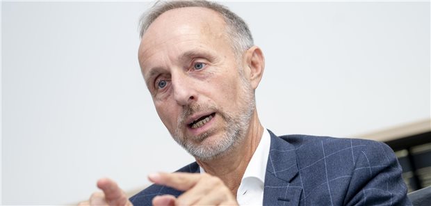 Dr. Stephan Hofmeister