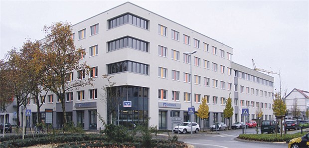 Ärztenetz ebnet den Weg in die Niederlassung Das Ärztehaus in der Wormser Innenstadt: Hier hat auch das Wormser Gesundeitsnetz (WoGe) Flächen für Ärzte gemietet, denen es alle Verwaltungsaufgaben abnimmt.