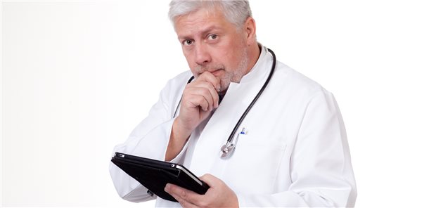 Das Bearbeiten einer Verdachtsmeldung einer jobassoziierten Hautkrebserkrankung kann Ärzte schon mal ins Grübeln bringen, wenn es um die jeweils geforderten Nachweise und Informationen geht.