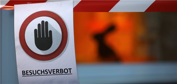 Das Besuchsverbot ist aufgehoben: In NRW ist seit 10. Mai wieder erlaubt, dass Bewohner in stationären Pflegeheimen besucht werden.