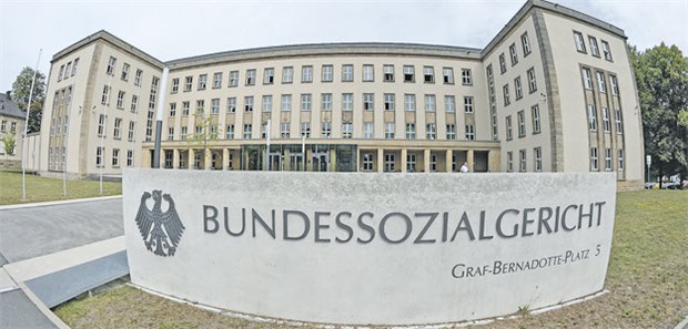 Schieflage nach BSG-Urteil Das Bundessozialgericht hat Expansionsplänen von MVZ mittels Arztsitzübernahme nach Anstellung einen kräftigen Dämpfer verpasst.