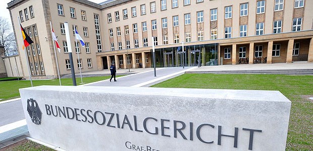 Aufgabenbezogene Verwaltungsgebühren der KV erlaubt Das Bundessozialgericht stärkte die ärztliche Selbstverwaltung.