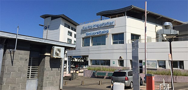Abenteuer PJ – Von den Alpen zum Indischen Ozean Das Centre Hospitalier Universitaire de La Réunion: Die Neurochirurgie der Klinik sichert auch die Versorgung der Nachbarinseln.