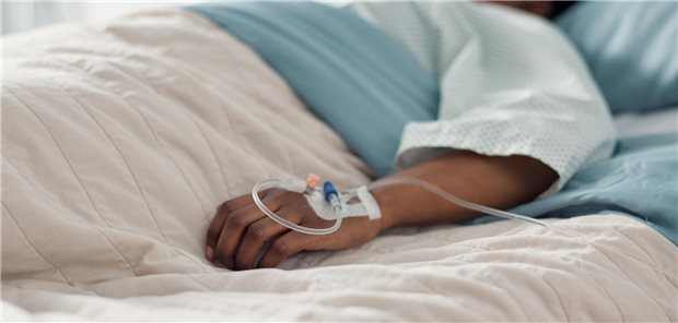 Das Fazit von Dr. Laura Koskenvuo und ihrem Team von der Universität Helsinki ist, dass bei Patienten und Patientinnen mit elektiver Rektumresektion die MOABP als Standardprophylaxe erwogen werden sollte. Dafür spreche die insgesamt geringere Rate an postoperativen Komplikationen, SSI und Anastomoseninsuffizienzen.