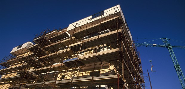 Das Grundgerüst steht Das Gerüst steht: Jetzt müssen die feinen Gewerke Hand anlegen am Gebäude Hausarzt-EBM.