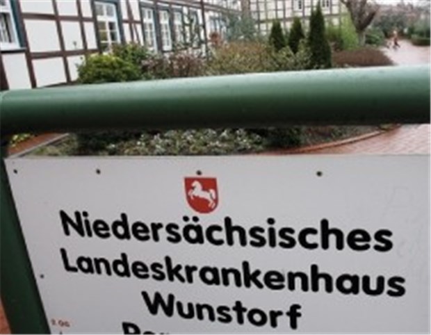 Manche Befürchtung hat sich bewahrheitet Das Landeskrankenhaus Wunstorf wurde vom kommunalen Klinikverbund Region Hannover übernommen.