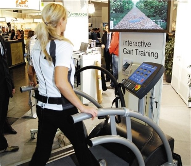 Fitness mit medizinischer Komponente Das Laufbandtraining nach Schlaganfall wurde auf der Medizinmesse Medica in Düsseldorf präsentiert.
