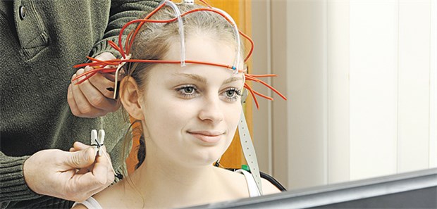 Zu impulsiv? Neurofeedback könnte helfen Das Neurofeedback verändert nicht nur das Verhalten von Kindern mit ADHS, sondern auch auf neurophysiologischer Ebene.