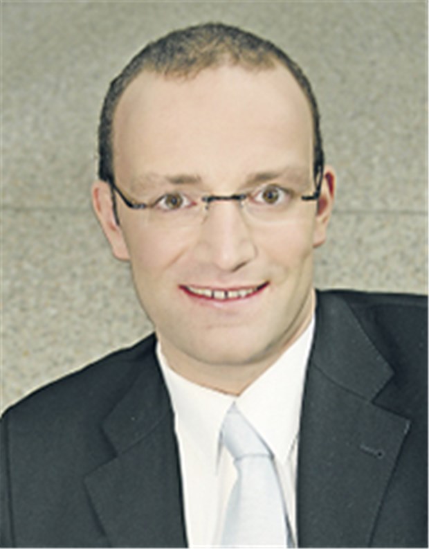 "Wir müssen auch an die Überversorgung herangehen" "Das Recht auf Kassenabrechnung muss nicht erblich sein" - Jens Spahn (CDU).