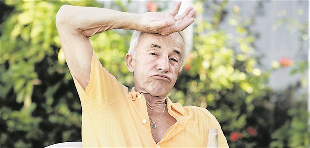 Ältere müssen bei Hitze häufiger ins Krankenhaus Das Risiko für über 65-Jährige gesundheitliche Probleme zu bekommen, ist an heißen Tagen besonders groß.