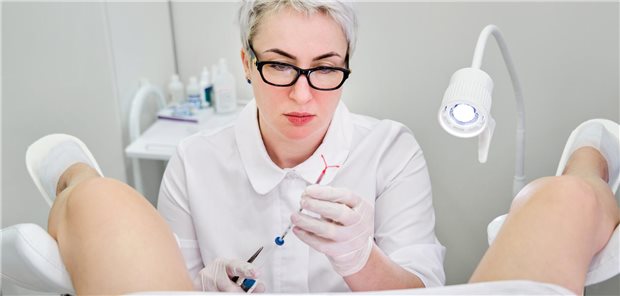 Das Team um Dr. Huan Yi resümiert, dass in absoluten Zahlen das Brustkrebsrisiko unter LNG-IUS nur geringfügig erhöht werde und das nicht berücksichtigte Begleitfaktoren zu den Differenzen beigetragen haben können. Zudem fehlt ein Vergleich mit oralen Kontrazeptiva: Es wäre interessant gewesen, Frauen mit solchen Präparaten als Vergleichsgruppe zu haben.
