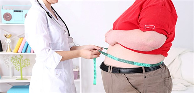 Das Thema Adipositas umgehen einige Ärzte lieber, als dass sie den Patienten auf das Übergewicht hinweisen.