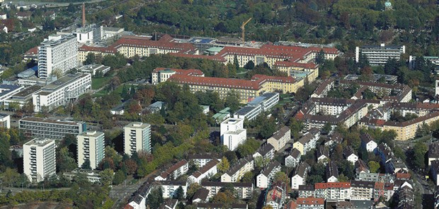 Südwesten nimmt Unikliniken an die Kandare Das Universitätsklinikum Freiburg ist mit rund 8000 Beschäftigten einer der größten Arbeitgeber der Region.