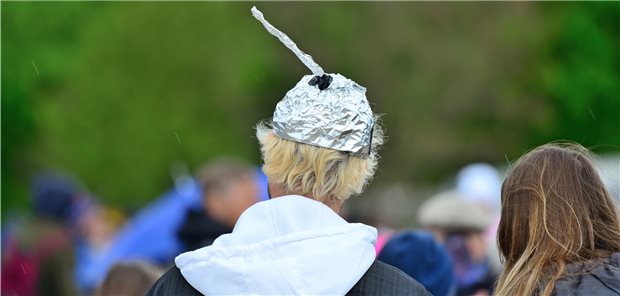 „Das Verstehen der Corona-Regeln ist wichtig, dass diese auch einhalten werden“, erklärte Professorin Cornelia Betsch. Sorgen und Ängste von Kritikern sollten möglichst früh aufgegriffen werden.