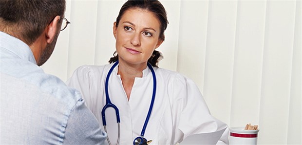 BÄK sieht Arzt-Patient-Verhältnis gefährdet Das Vertrauensverhältnis zwischen Arzt und Patient ist besonders geschützt.