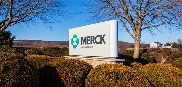 Das Virostatikum Molnupiravir (LagevrioTextbaustein:) von Merck (außerhalb Nordamerikas MSD) könnte in den USA bald eine Notzulassung erhalten und gegen schwere Verläufe von COVID-19 eingesetzt werden.
