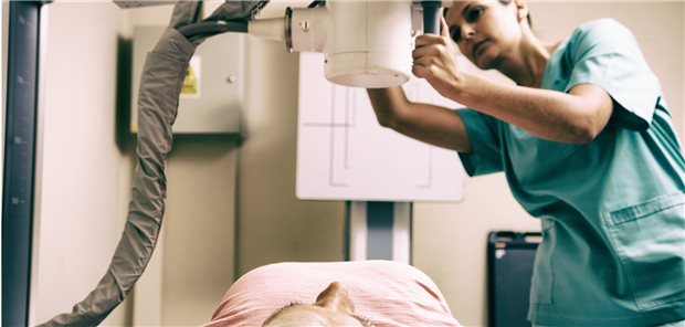 Technische Assistenzberufe werden modernisiert, Sanitäter mit mehr Rechten Das fast 30 Jahre alte Gesetz für die technischen Assistenzberufe wird modernisiert. Das Bundeskabinett hat dafür einen Entwurf vorgelegt.