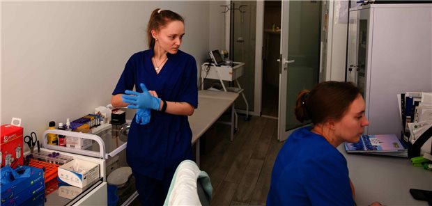 Das Aus von USAid macht den Ukrainern schon jetzt schwer zu schaffen Das medizinische Zentrum von „100% Life“ in Kyjiw. Die erfolgreiche Arbeit der Organisation ist durch den Wegfall der Unterstützung von USAid in Gefahr.