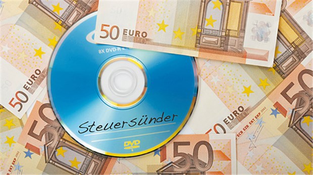 Staat kauft wieder Steuerdaten - Verzug bei Selbstanzeige kann Strafbefreiung kosten Datendiebstahl und kein Ende: In diesem Monat hat wieder ein Insider Bankdaten deutscher Kunden an die Bundesrepublik verkauft.
