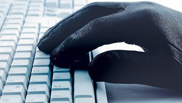 Der BMG-Krimi taugt kaum für einen Spionageroman Datenklau im BMG: Der Minister ist „stinksauer“.
