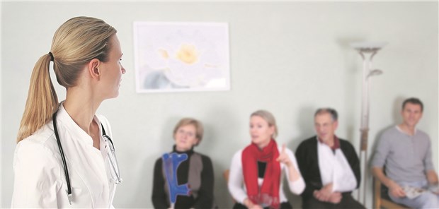 Datenschutz in Praxen: Patienten namentlich aufzurufen, ist unbedenklich.