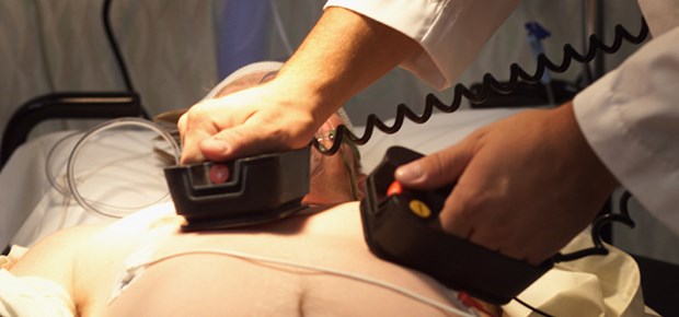Debatte um Prognose-Score Defibrillation: Schlechtere Prognose, wenn sie länger als zwei Minuten dauert?