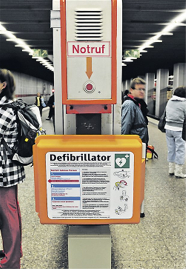 Profit vor Sicherheit? Zulassung von Medizinprodukten in der Diskussion Defibrillatoren sind eine Produktgruppe, deren Zulassungsverfahren in den USA kontrovers diskutiert wird.