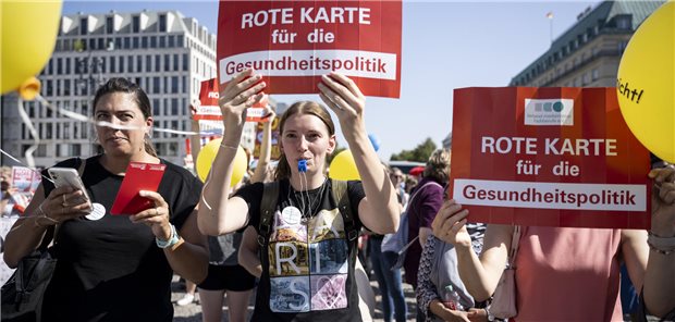 Demonstration des Verbandes medizinische Fachberufe e.V. im September 2023.
