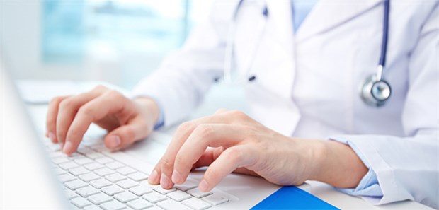 Den Arzt einfach anmailen? Das wünschen sich offenbar viele Patienten.