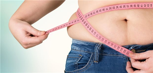 Den BMI im Blick: Laut G-BA sind regionale Verträge für ein DMP Adipositas ab sofort möglich.
