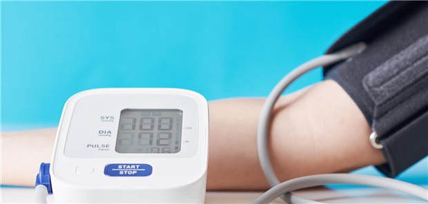 Den Blutdruck stets im Blick – das Motto des diesjährigen Welthypertonietages lautet: „Messen Sie Ihren Blutdruck richtig, kontrollieren Sie ihn und leben (dadurch) länger“.