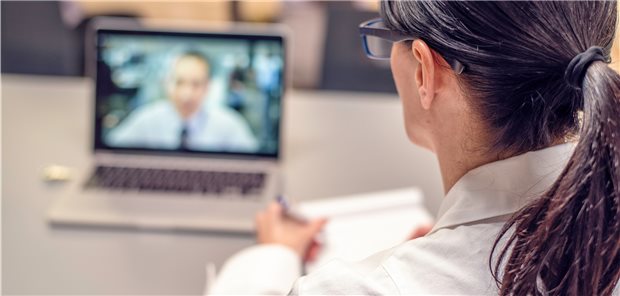 Für alle TK-Versicherte ist jetzt Behandlung per Video-App möglich Den Doktor per Video kontaktieren? Die TK will allen Versicherten diese Möglichkeit bieten.