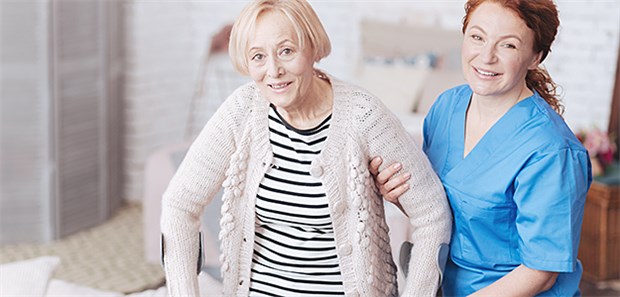 Generation 50 plus wird zur Herausforderung Den Pflegekräften wird viel abverlangt. Das macht besonders Älteren zu schaffen.
