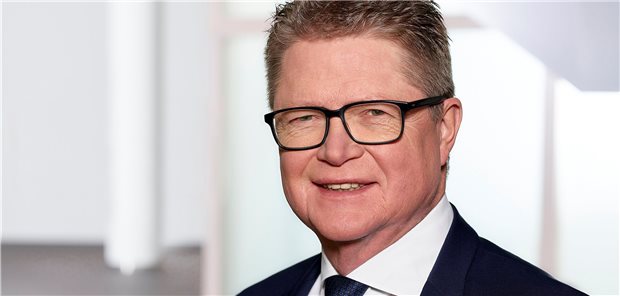 Weggeduckt in der Corona-Krise? KV wehrt sich Der 2. Vorsitzende der KVWL, Dr. Volker Schrage, lobt das Engagement der Niedergelassenen in der Corona-Pandemie.