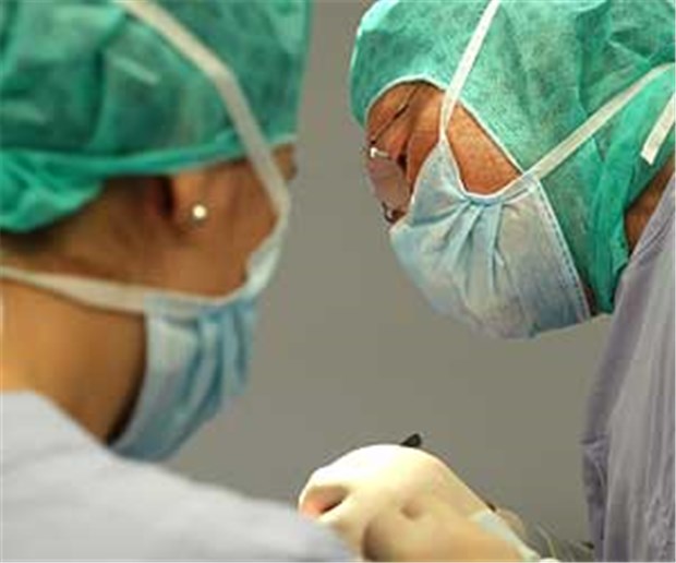 NRW will Berufsbild des Op-Assistenten aufwerten Der Ausbildungsgang Operationstechnischer Assistent soll staatlich anerkannt werden. © Falk / fotolia.com