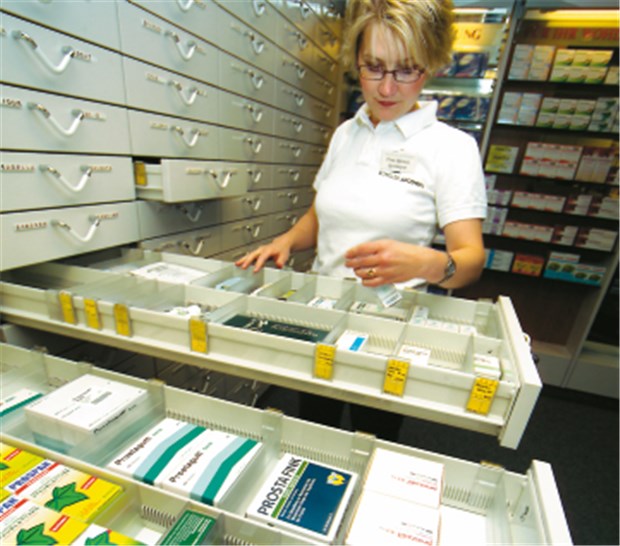 Pharmaverband betont Risiken durch Rabattverträge Der Austausch eines gewohnten Präparates gegen ein Rabattvertrags-Medikament macht einigen Patienten echte Probleme. © Klaro