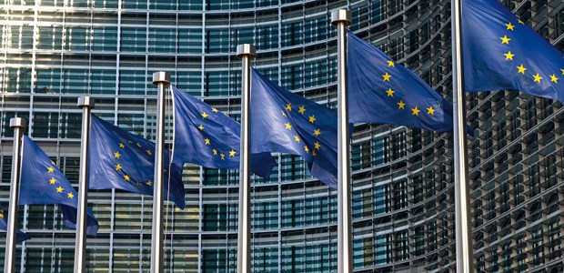 EU gibt Innovationen Schub Der Berlaymont, Sitz der EU-Kommission: Sie will mit mehr Forschung Europas Wettbewerbsfähigkeit stärken.