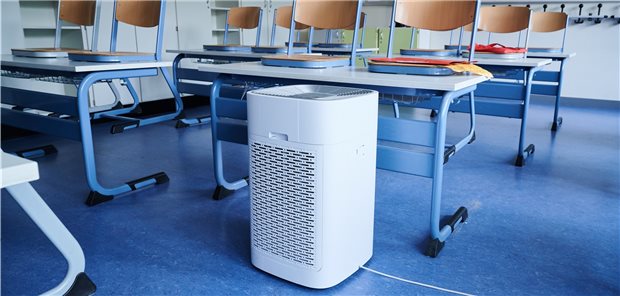 Großveranstaltungen während Corona: Utrecht weckt Zweifel Mobiler Luftreiniger in Klassenzimmer.