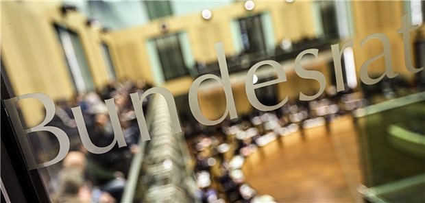 Der Bundesrat hat am Freitag zur Finanzierung der Sozialkassen und zum besseren Datenaustausch im Fall von Menschen mit psychischen Erkrankungen Stellung bezogen.